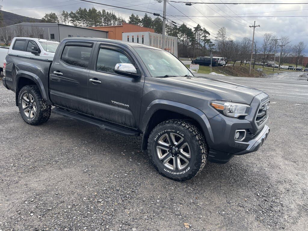 2017 Toyota Tacoma Limited V6 Double Cab 4WD