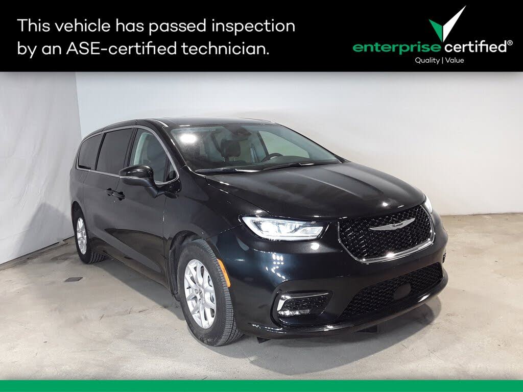 2023 Chrysler Pacifica Touring L FWD