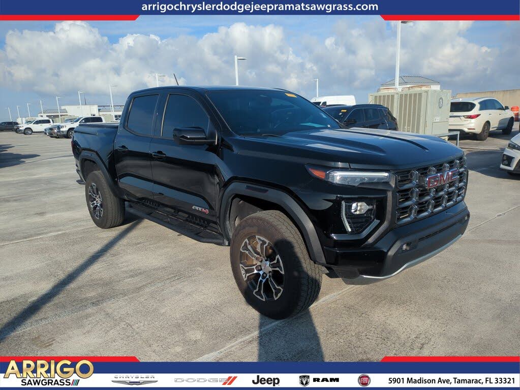 2023 GMC Canyon AT4 Crew Cab 4WD