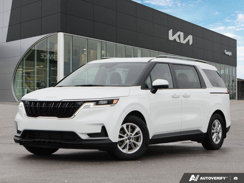 2024 Kia Carnival LX FWD