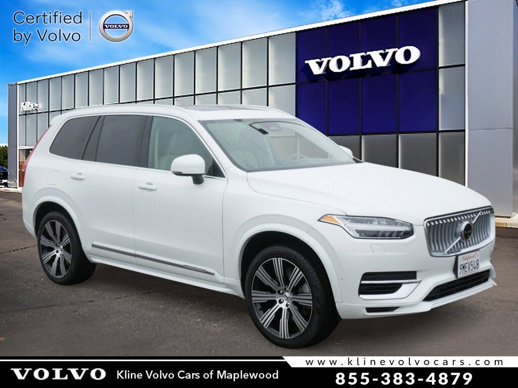 2024 Volvo XC90 Recharge T8 Ultimate Bright Theme 7-Passenger eAWD
