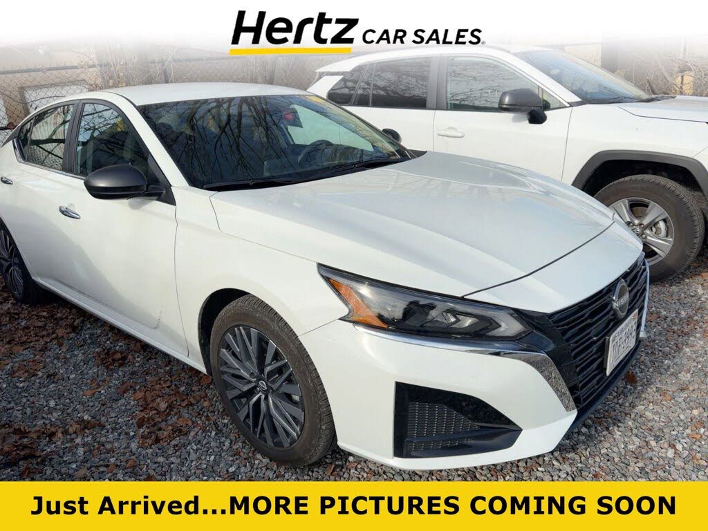 2025 Nissan Altima 2.5 SV FWD