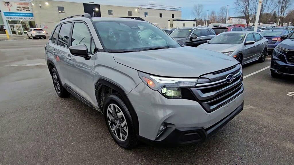Subaru Forester Touring Crossover AWD 2025