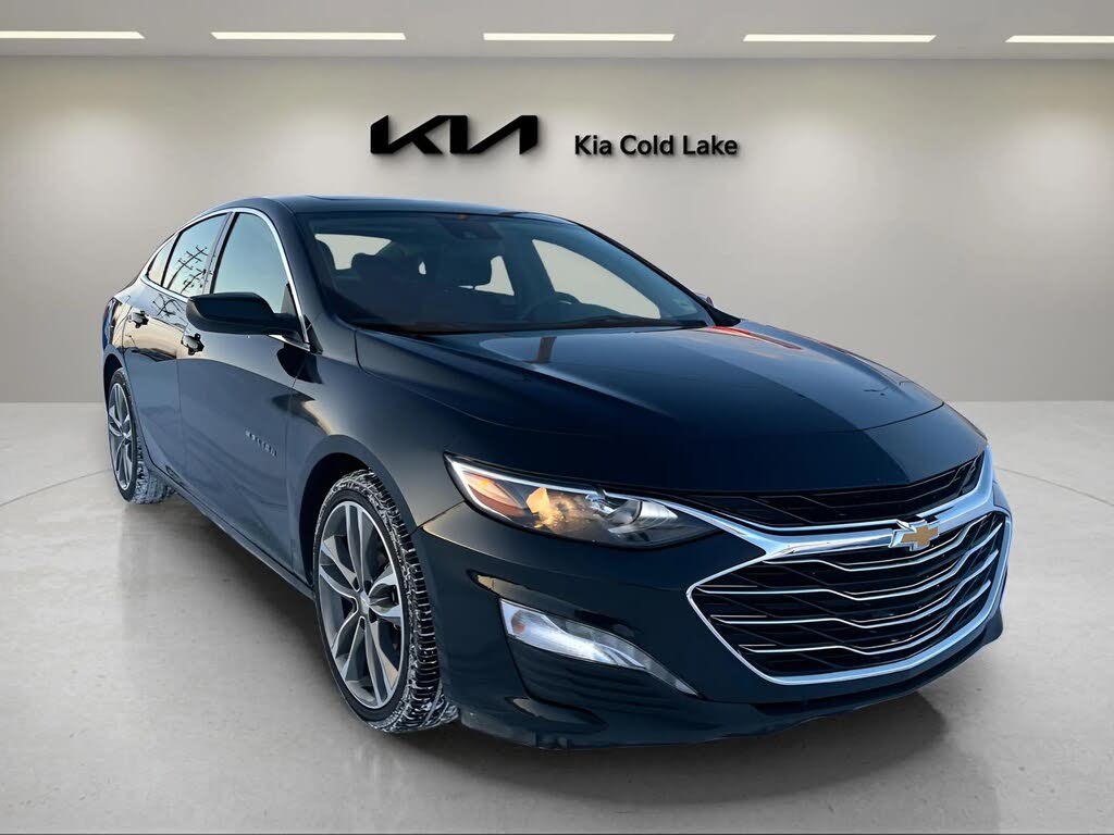 Chevrolet Malibu LT with 1LT FWD 2023