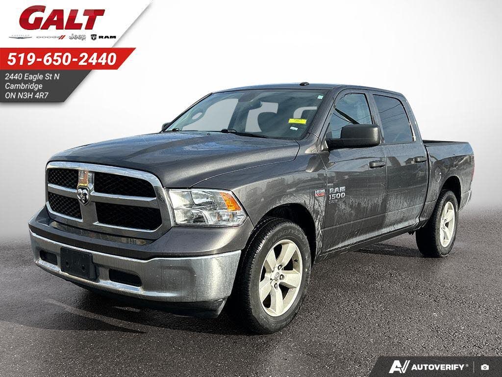 RAM 1500 Classic SLT Crew Cab 4WD 2023