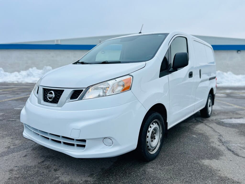 2018 Nissan NV200 SV FWD