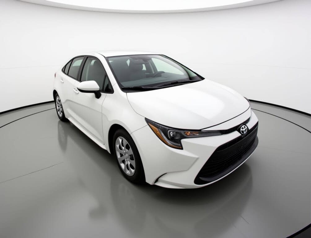 2025 Toyota Corolla LE FWD