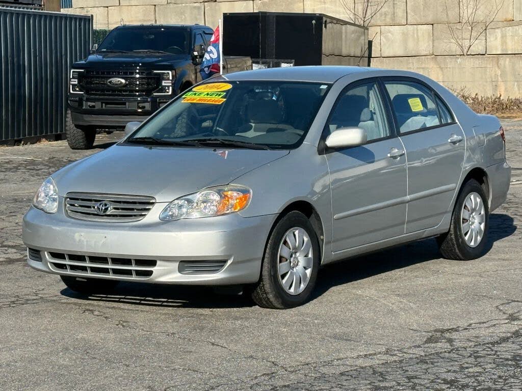 2004 Toyota Corolla LE