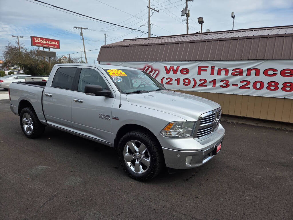 2018 RAM 1500 SLT Crew Cab 4WD