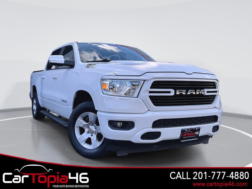 2020 RAM 1500 Big Horn Crew Cab 4WD