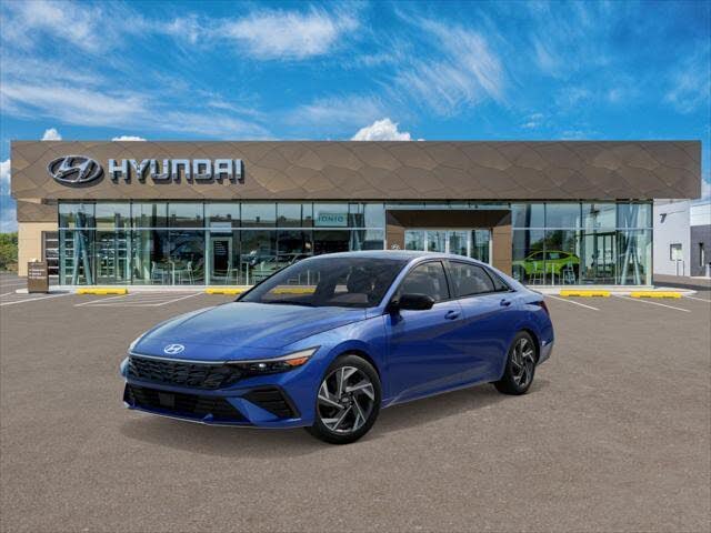 2026 Hyundai Elantra SEL Sport Premium FWD