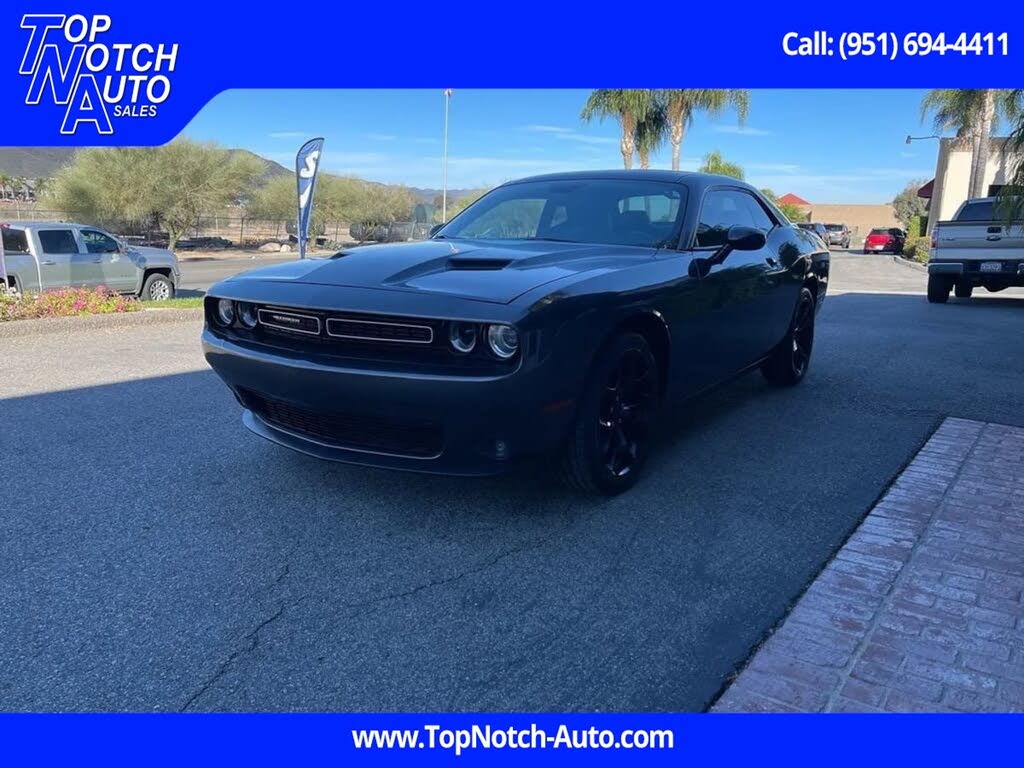 2015 Dodge Challenger SXT Plus RWD
