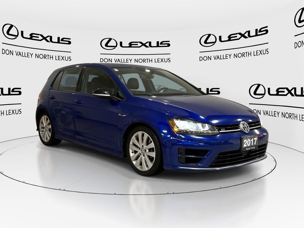 2017 Volkswagen Golf R 4-Door AWD with DCC and Navigation