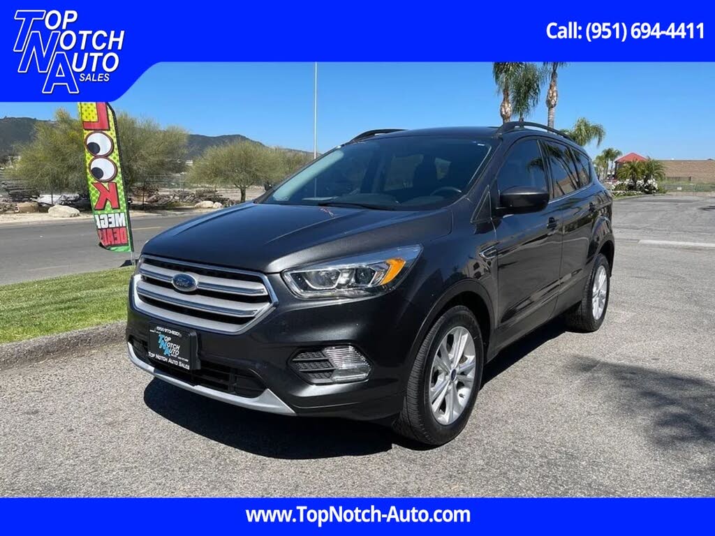 2019 Ford Escape SEL FWD