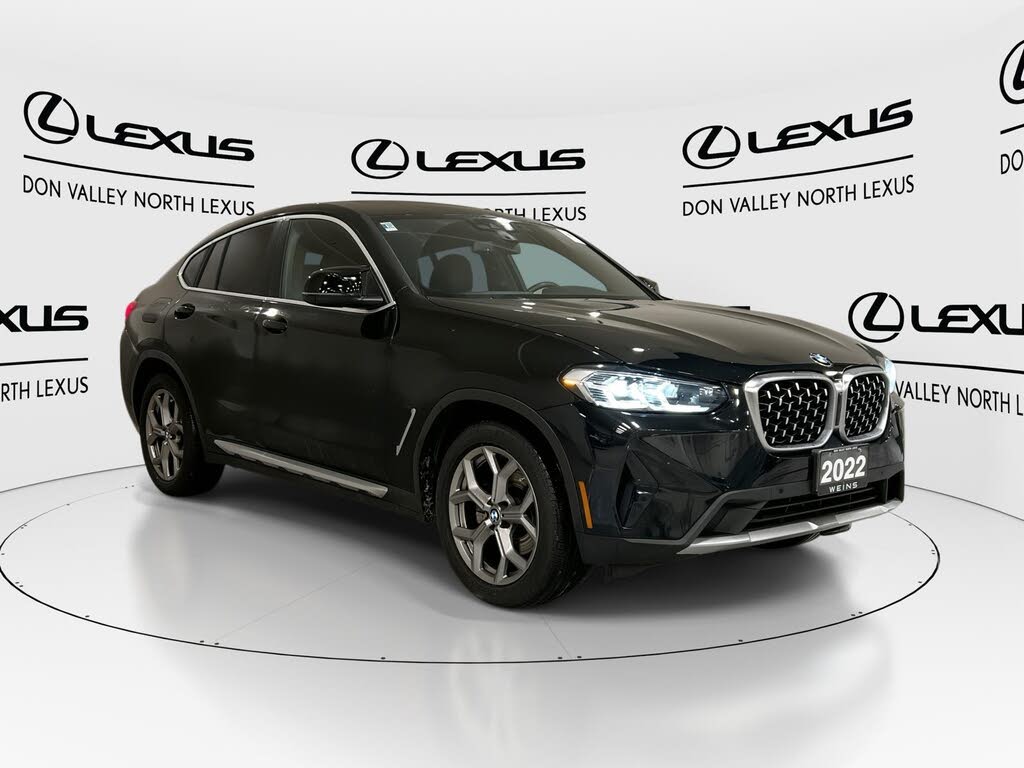 2022 BMW X4 xDrive30i AWD