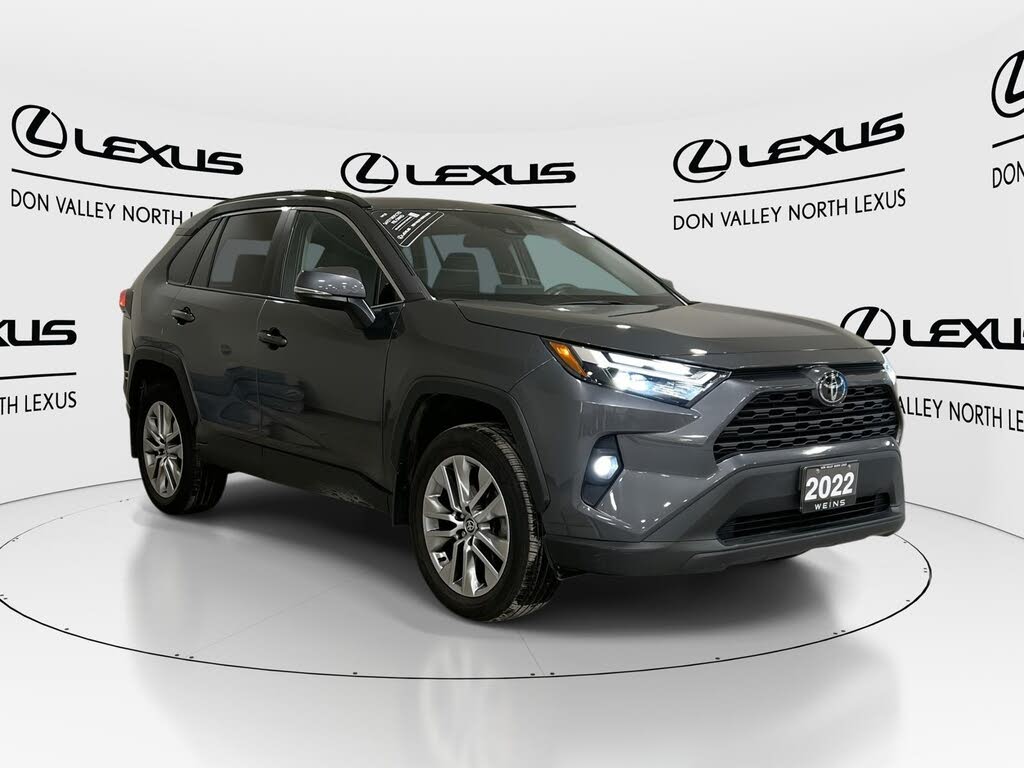 Toyota RAV4 XLE AWD 2022