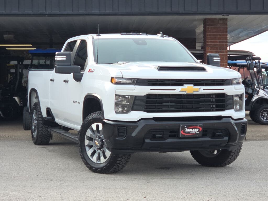2025 Chevrolet Silverado 2500HD Custom Crew Cab 4WD