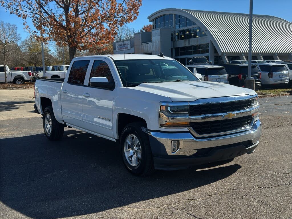 2018 Chevrolet Silverado 1500 LT Crew Cab RWD