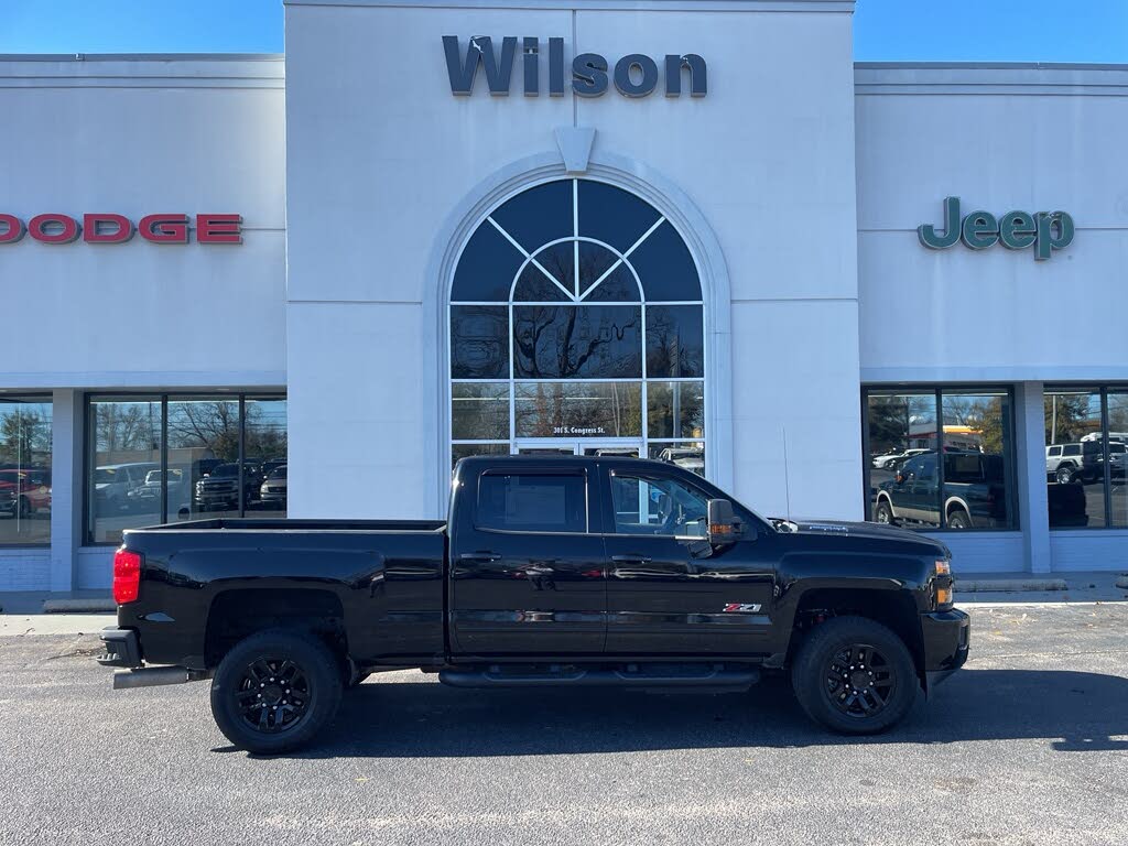 2019 Chevrolet Silverado 2500HD LTZ Crew Cab 4WD