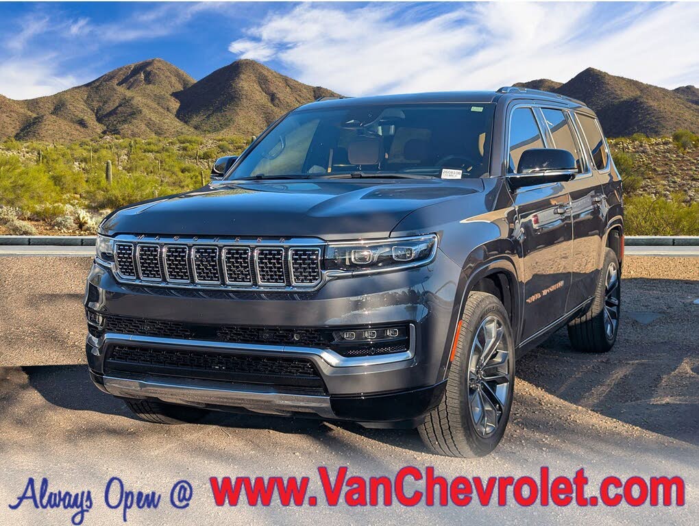 2023 Jeep Grand Wagoneer Series III 4WD
