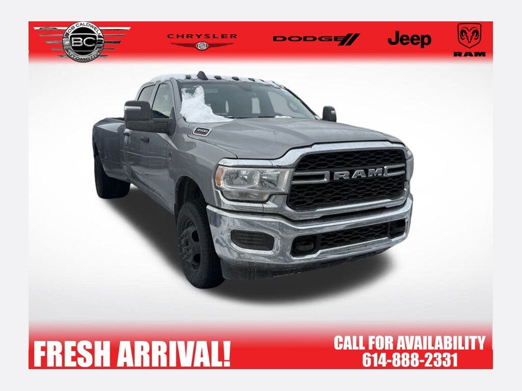 2024 RAM 3500 Tradesman Crew Cab LB DRW 4WD