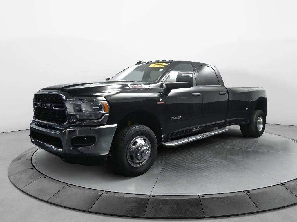 2024 RAM 3500 Big Horn Crew Cab LB DRW 4WD
