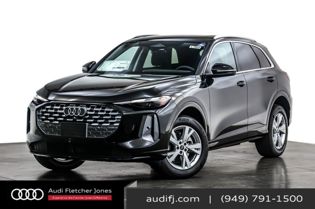 2025 Audi Q5 quattro Premium 40 TFSI