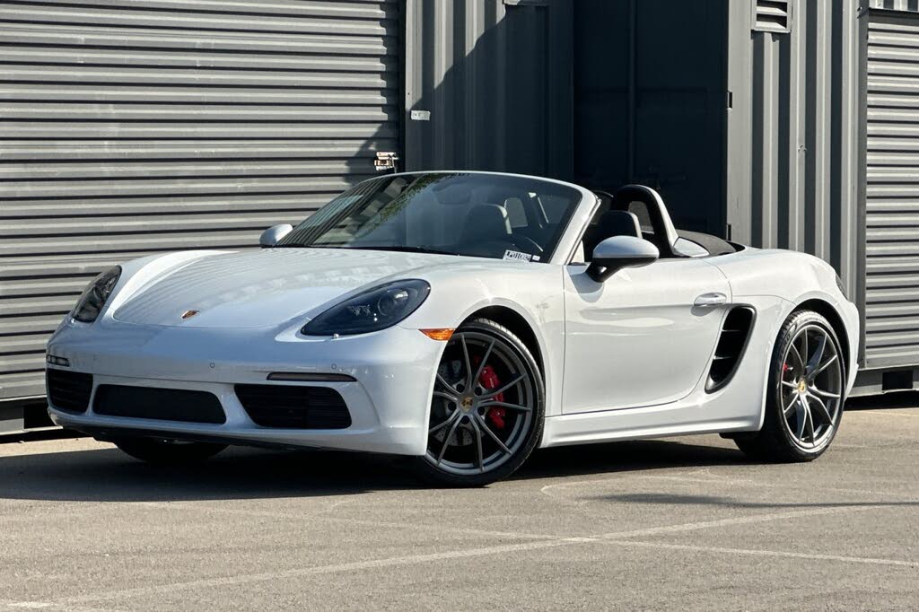 2025 Porsche 718 Boxster S RWD