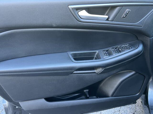 2020 Ford Edge SE FWD