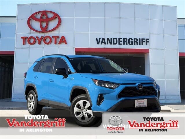 2020 Toyota RAV4 LE FWD