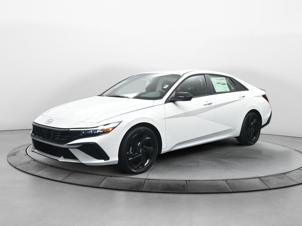 2026 Hyundai Elantra SEL Sport FWD