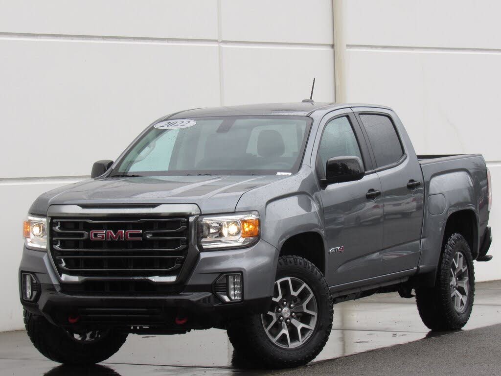 2022 GMC Canyon AT4 Crew Cab 4WD with Cloth
