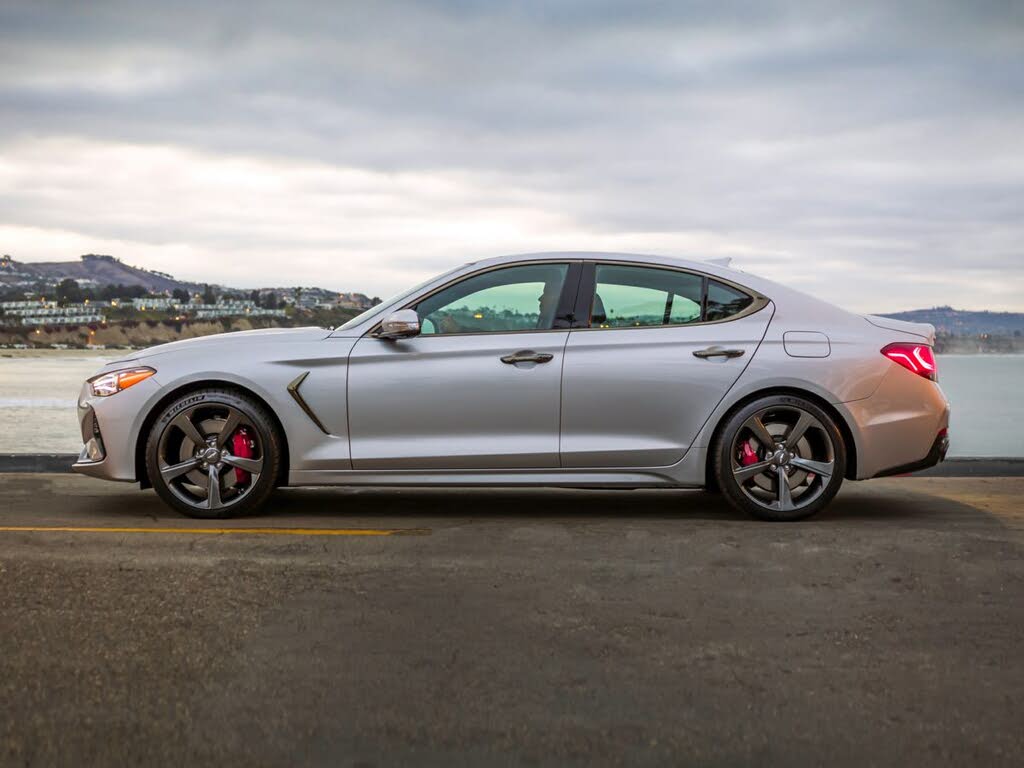 2019 Genesis G70 2.0T Advanced RWD