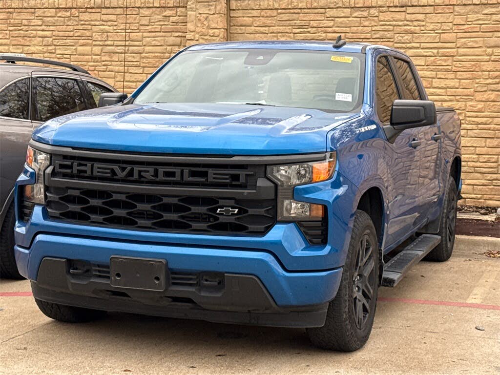 2022 Chevrolet Silverado 1500 Custom Crew Cab 4WD