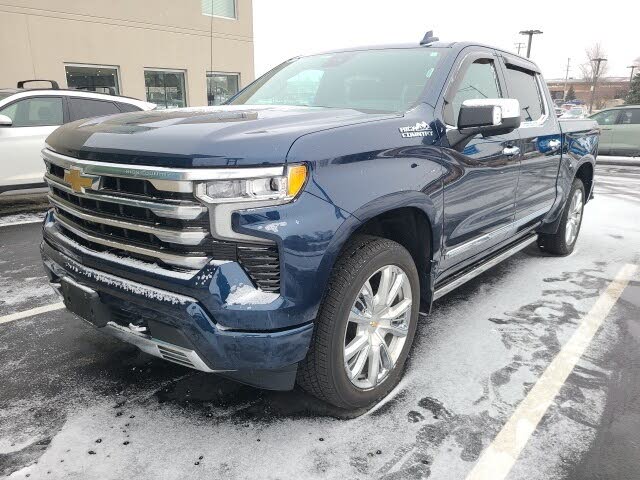 2023 Chevrolet Silverado 1500 High Country Crew Cab 4WD