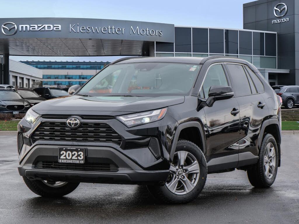 2023 Toyota RAV4 XLE AWD