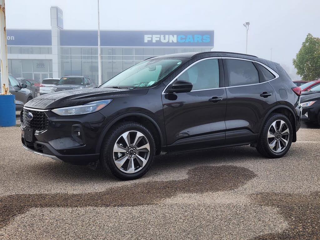 Ford Escape Platinum AWD 2024