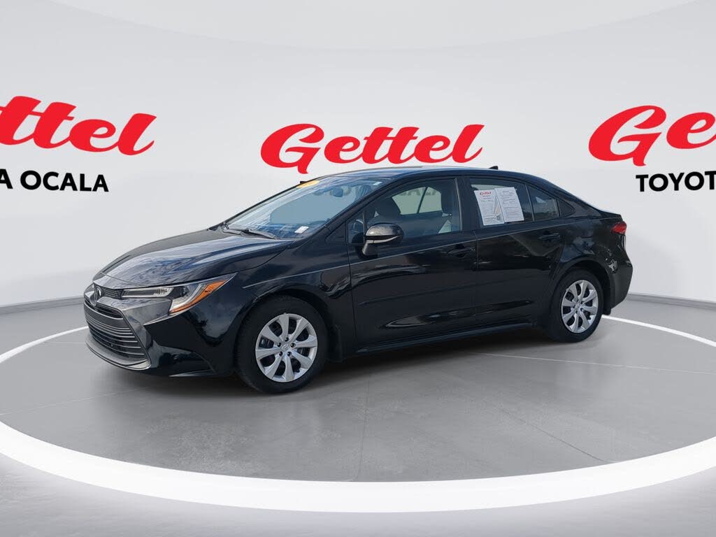 2024 Toyota Corolla LE FWD