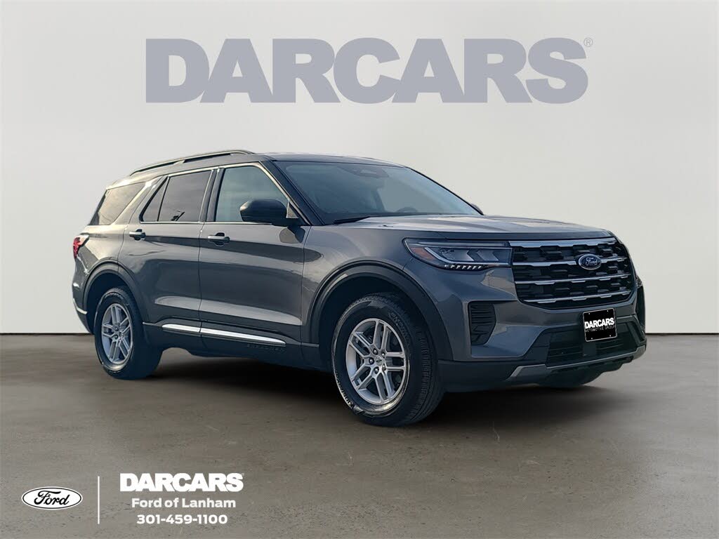 2025 Ford Explorer Active AWD