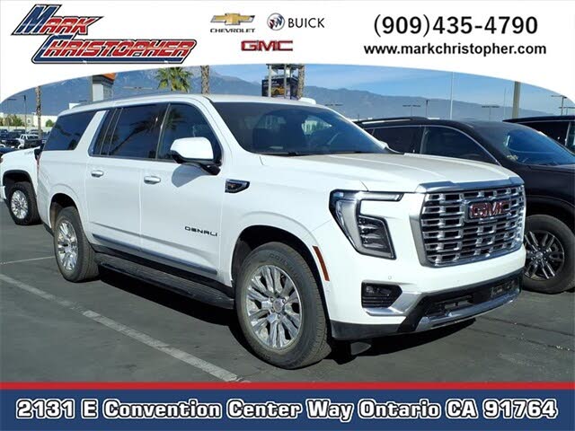 2025 GMC Yukon XL Denali 4WD