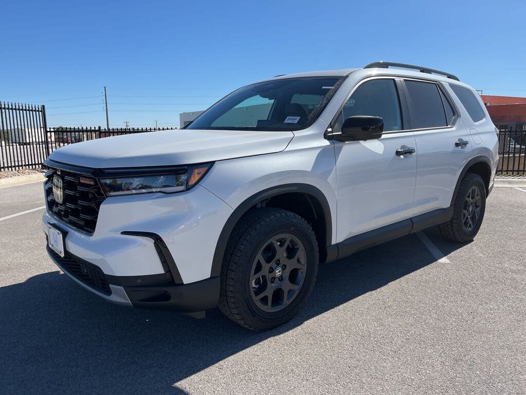 2025 Honda Pilot TrailSport AWD