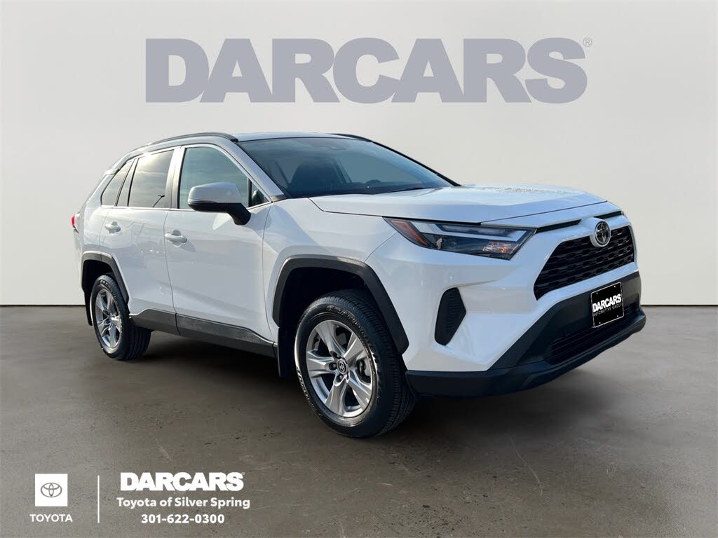2025 Toyota RAV4 XLE AWD