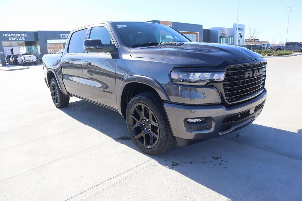 2026 RAM 1500 Laramie Crew Cab 4WD