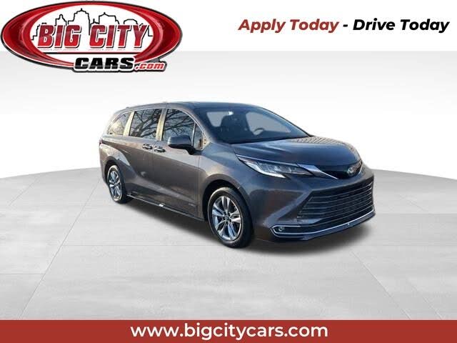 2021 Toyota Sienna Limited 7-Passenger FWD