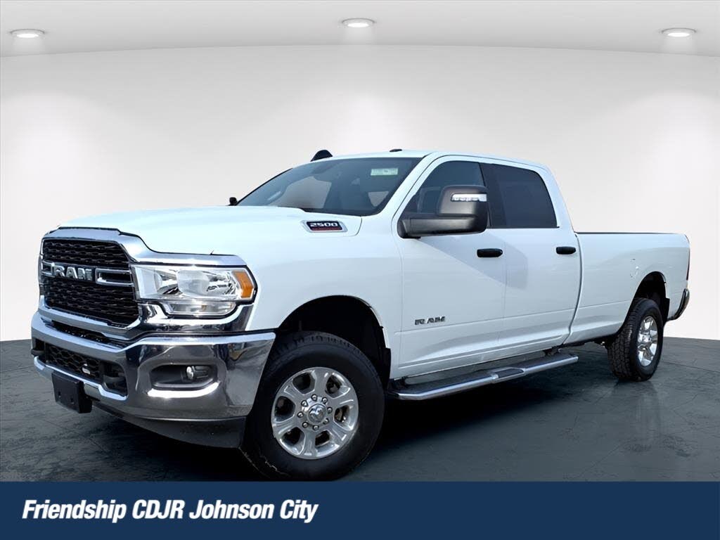 2024 RAM 2500 Big Horn Crew Cab LB 4WD