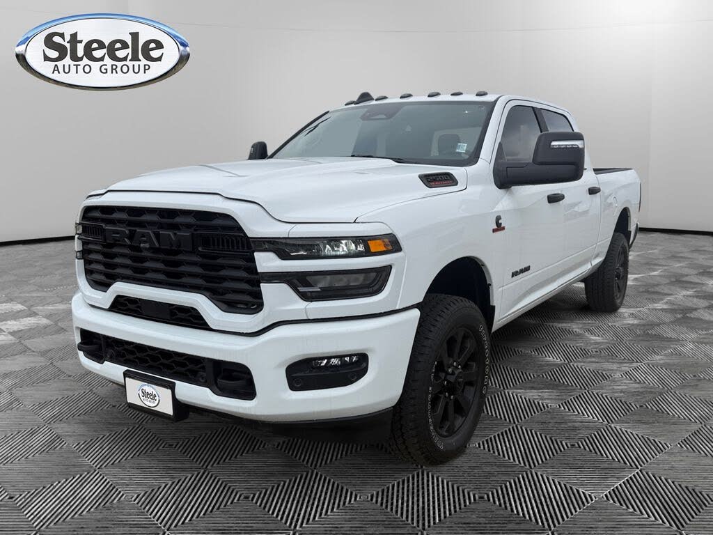 2025 RAM 2500 Big Horn Crew Cab 4WD