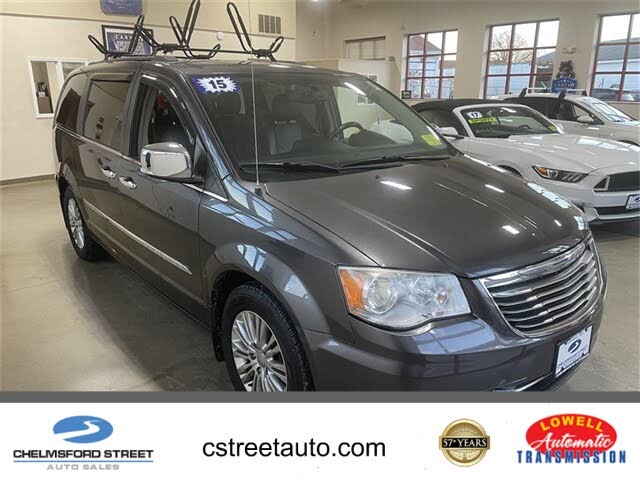 2015 Chrysler Town & Country Touring-L FWD