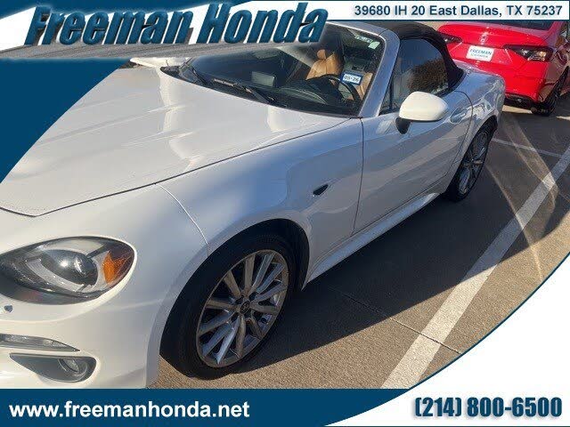 2017 FIAT 124 Spider Lusso RWD