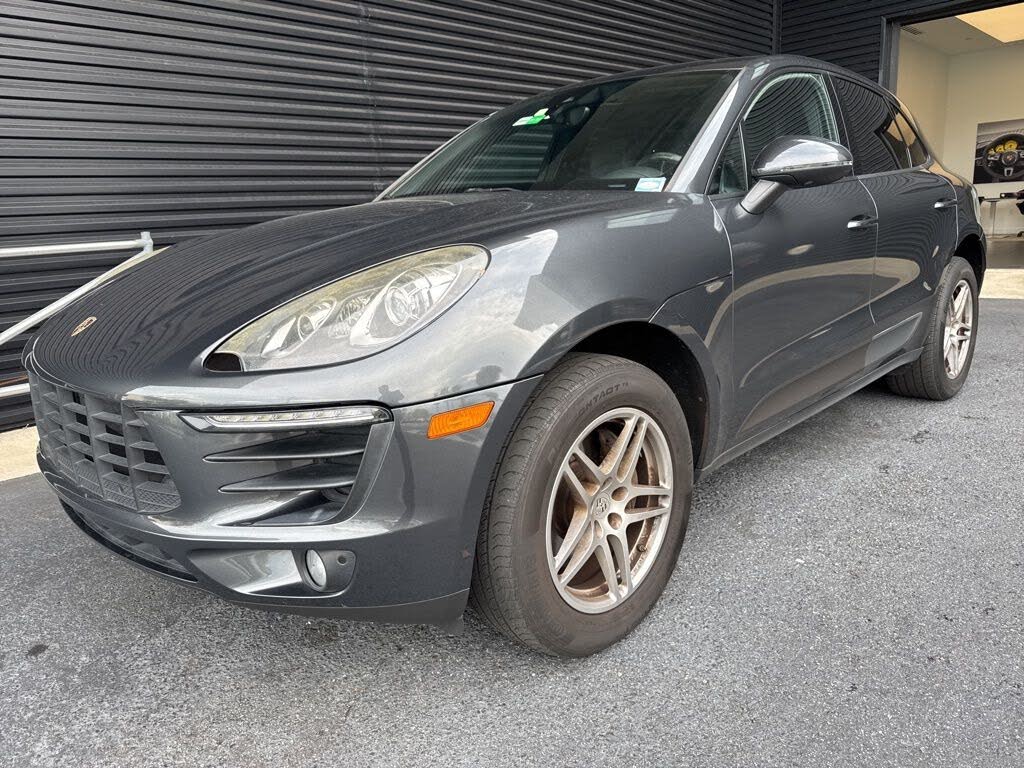 2018 Porsche Macan AWD