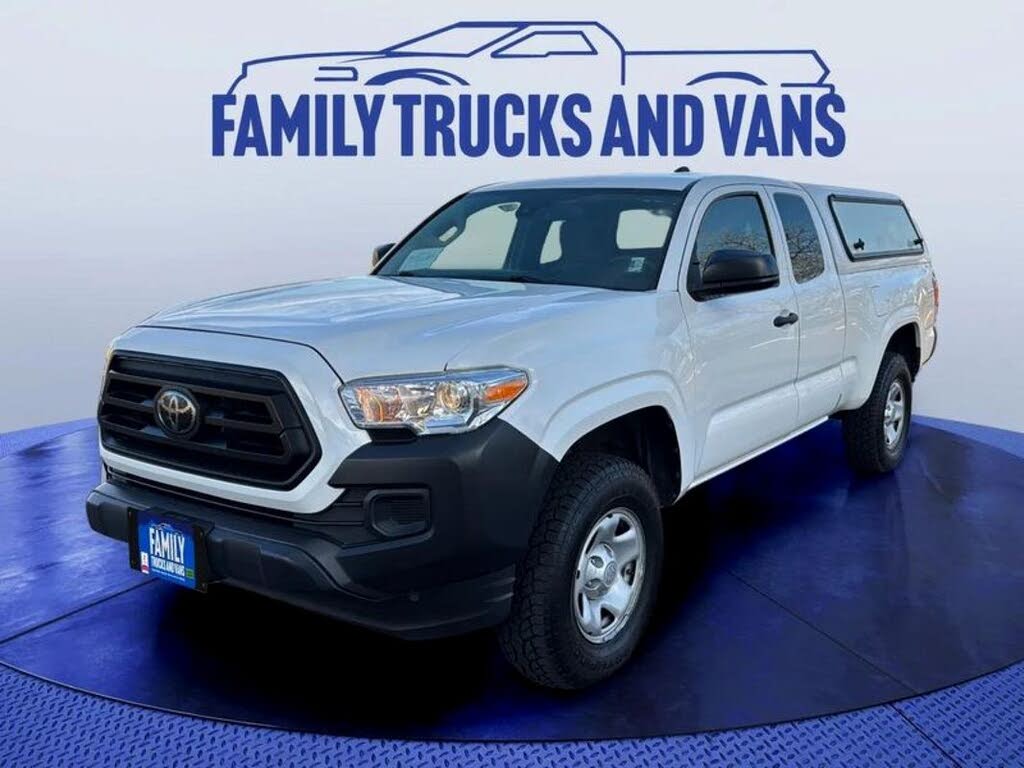 2022 Toyota Tacoma SR I4 Access Cab 4WD